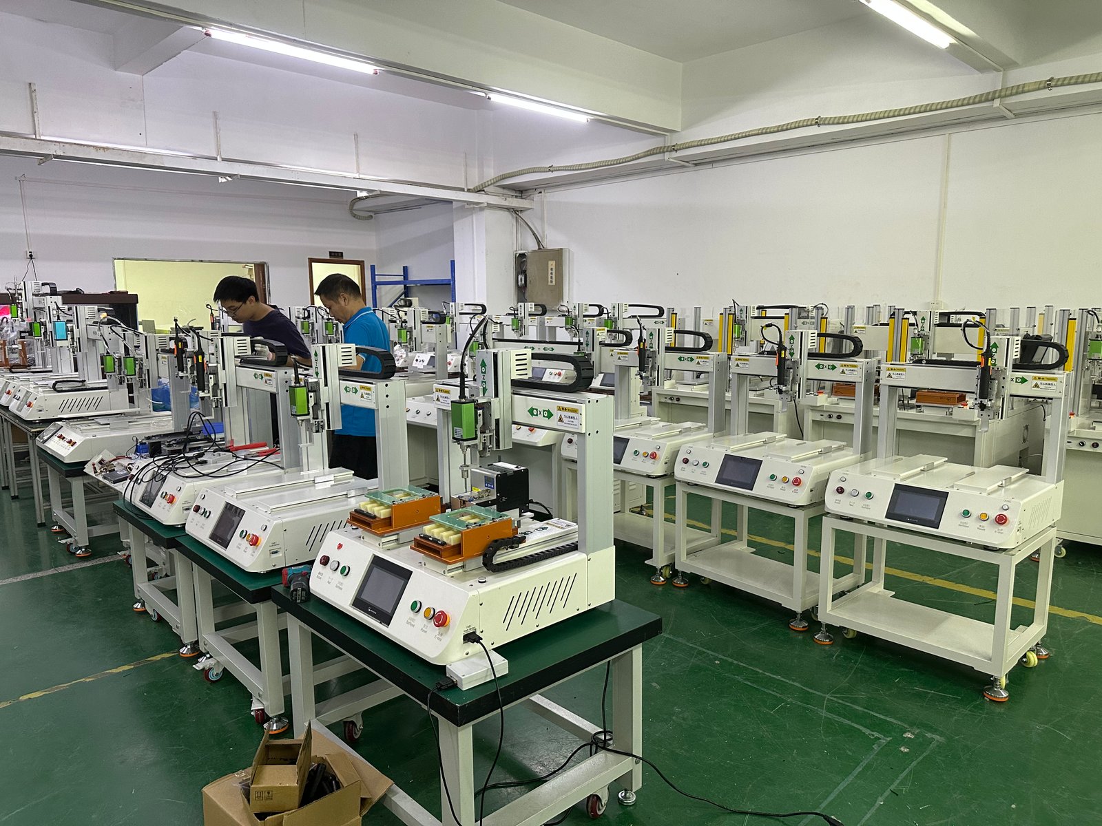 Jushi Automation automatic fastening equipment assembly area